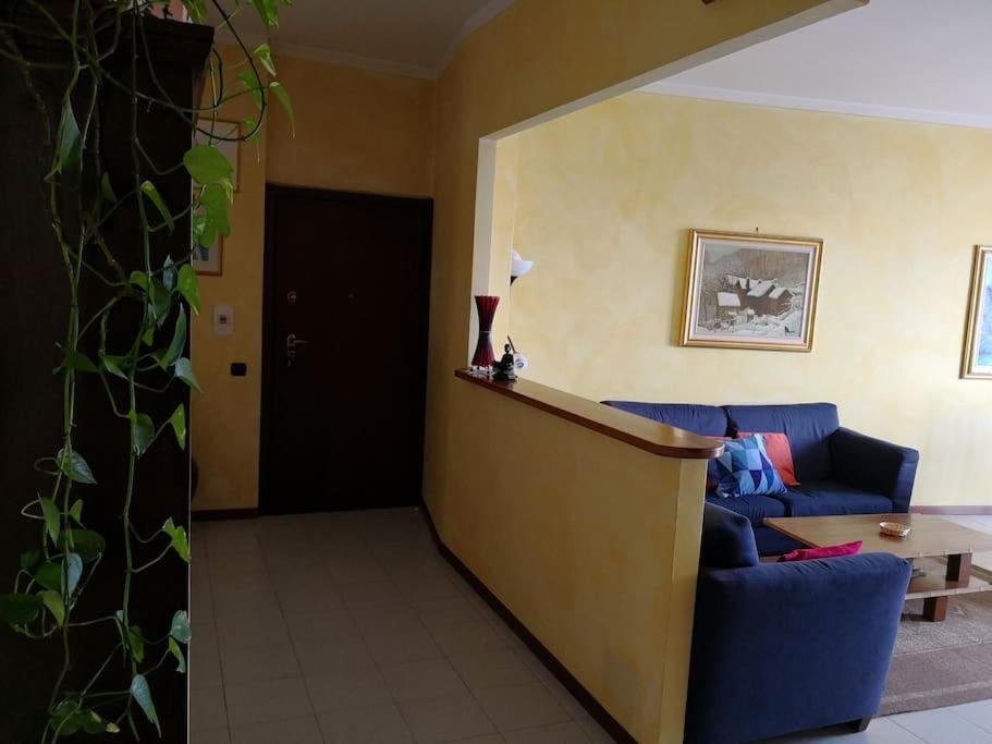 Appartamento Chic Vista Lago - Casa Janis Verbania Exterior photo