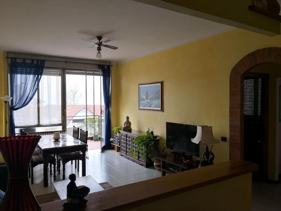 Appartamento Chic Vista Lago - Casa Janis Verbania Exterior photo